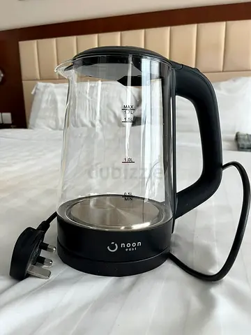 Electric Glass Kettle (1.7L) — Excellent Condition