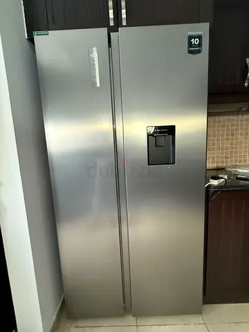 Hisense Side by Side With Water Dispenser Refrigerator with Digital Display (Good Working Condition)