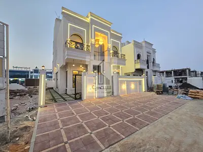 No annual fees, modern 5-bedroom villa, freehold ownership