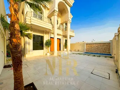 Including electricity, water, air conditioning, and furnishings | Luxury villa on a street and alley | 5 master bedrooms | Private pool | Land area 4,