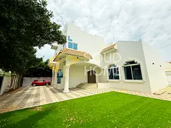 Luxury 4BR Master Villa| Prime Location Near Beach
