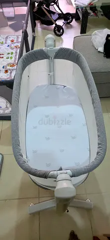 Auto Swing baby crib