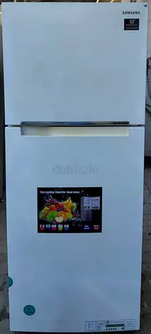 Samsung Refrigerator, this is no frost fridge Freezer, condition is working perfect.