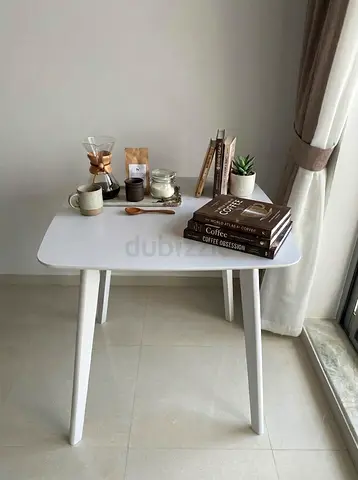 Homebox Scandi High Table, Seats 4, Like New