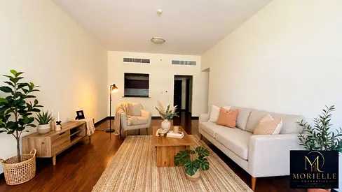 Spacious 2BR Apartment | Green Lakes 1 | SZR & City Views