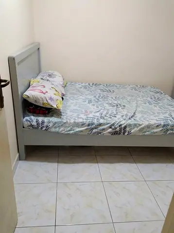 Bed and mattress
