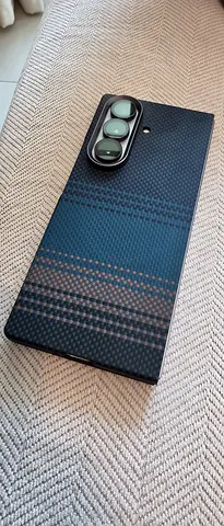 Galaxy Fold 7 512GB (Silver) - Excellent Condition, with Case and Lens protection.