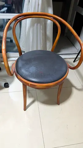 Vintage bentwood round seat chair with curved arms, suited for balcony, set of 2- used