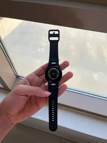 Used Samsung Galaxy Watch6 (black) - good condition