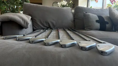Taylormade P790 iron set left handed