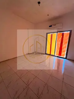 Spacious 2-Bedroom Apartment for Annual Rent in Abu Shagara, Balcony, 2 Bathrooms, Suitable for Sing