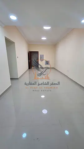 شقه مفروشه غرفتين وصاله مساحه كبيره اطلاله مفتوحه