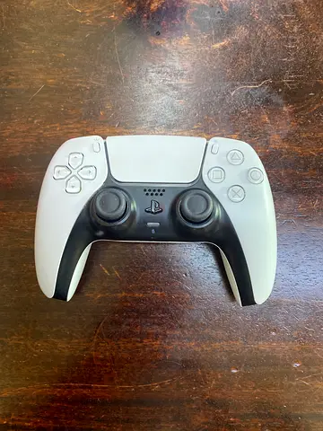 Original PS5 controller white color