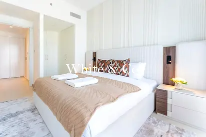 Premium furniture|Spacious|Good Location