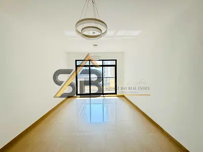 Spacious 2BHK| Gym & Pool|Close to City walk|
