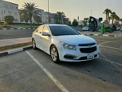 2017 Chevrolet Cruze LT GCC Specs