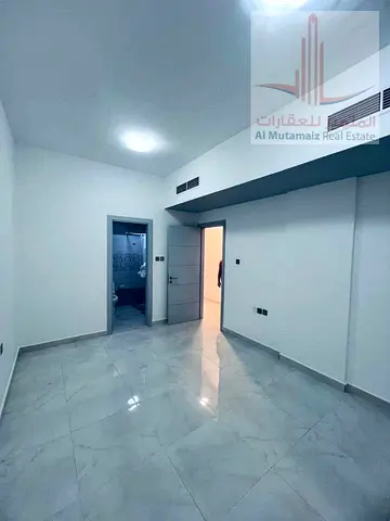 hamedia/balcony,bathrooms/good size,price/family