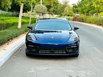 2022 Porsche Panamera 4S (American Specs)