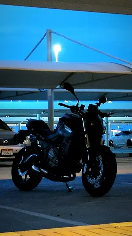 Sharmax RST 750