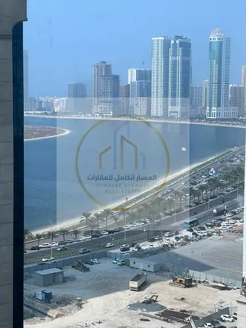 شهر مجاني في التعاون | 3 غرف وصالة بصالة منفصلة وموزع كبير وغرفة خادمة | 4 حمامات | تكييف وجيم ومسبح وباركينج مجاناً