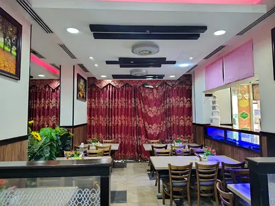 "RUNNING RESTAURANT FOR SALE - DIRECT FROM OWNER "