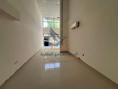 محل تجاري اول استخدام مع ميزان يصلح لجميع الانشطه التجاريه بنايه جديده موقع خدمي