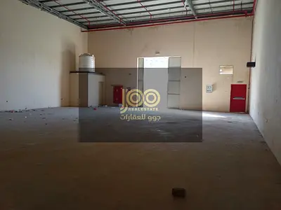 A Practical Warehouse with High Electrical Capacity, Suitable for Various Activities