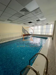 Apartment with one bedroom and a living room available for annual rent. Includes a balcony, access t