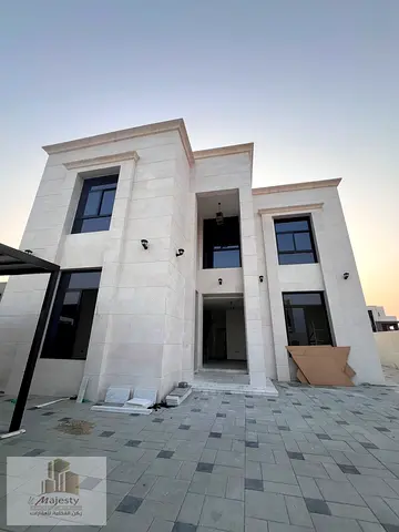 Distinctive villa for sale in Al-Hoshi – entirely clad in stone