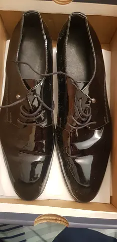 Men's black shoes