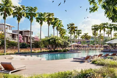 PARK FACING | LARGE PLOT | 5BR MERAAS VILLA
