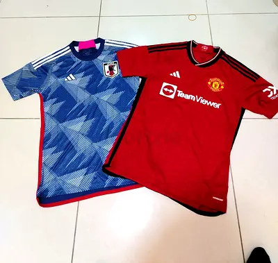 Two Football Jerseys - Japan Home and Manchester United Red (Men's)