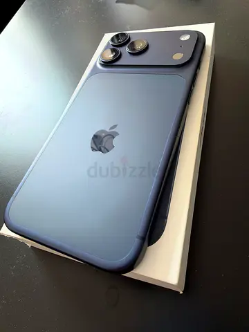 iPhone 17 Pro Max - 512GB - Deep Blue