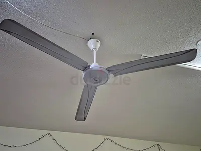 3-blade ceiling fan - used, working condition