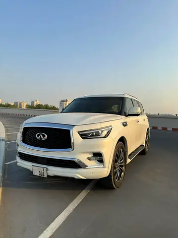 2014 Infiniti QX80 照片 1
