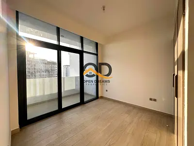 Corner unit // Elegant Layout // Premium Quality