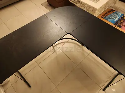 Black L-shaped Folding Table — Compact Corner Workstation
