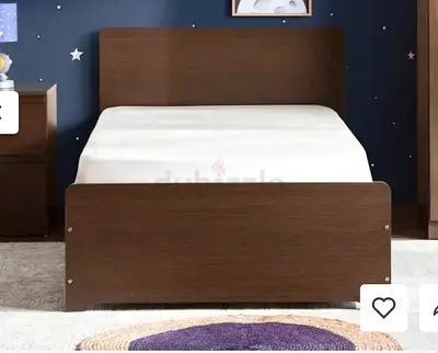 Single bed with mattress