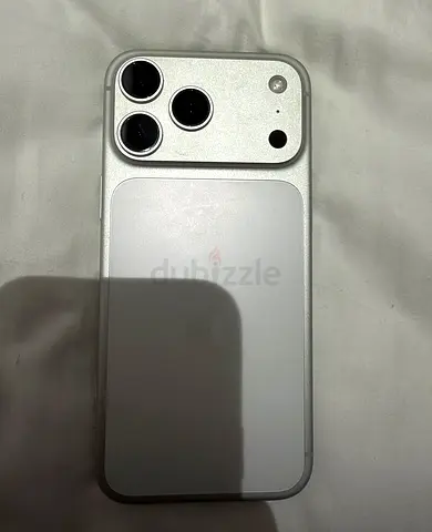 iPhone 17 pro max sliver 256GB