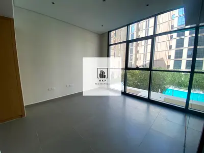 Specious luxury apartment for rent