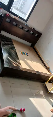 Queen bed and mattress