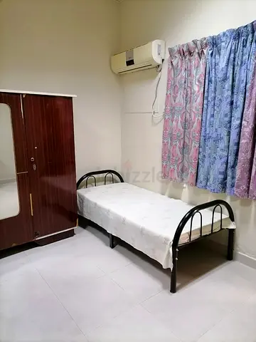 Sharing room for rent