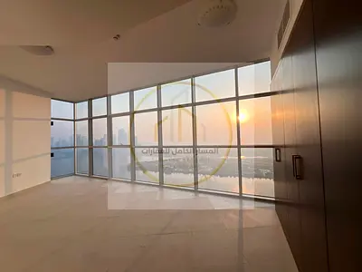 متاح الآن في المجاز 1، شقة فاخرة من 3 غرف وصالة في تاور راقي، أول ساكن، وتتميز بإطلالة بحرية مباشرة ومجموعة من المميزات التي تجعلها خياراً مثالياً للع