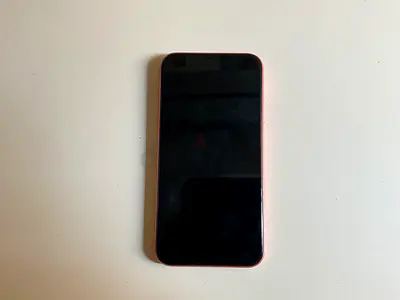 iPhone XR coral 64 GB great condition (open to negotiations)