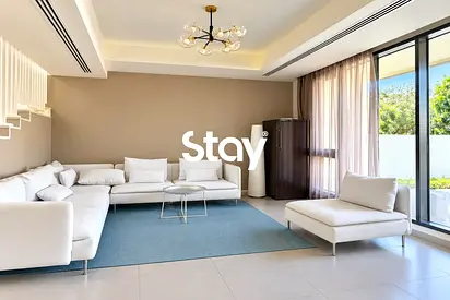 Fully Furnished | Vacant | Modern Interiors