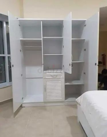White 3Door Wardrobe with Shelves and Drawers - Good Condition