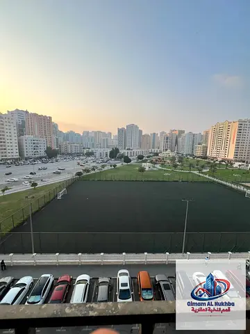 ارخص 3 غرف وصاله مع بلكونه اول ساكن داخل بنايه عائلات مع انترنت مجاني