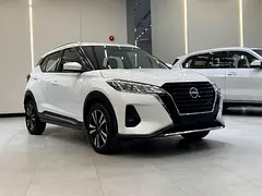 2024 Nissan KICKS