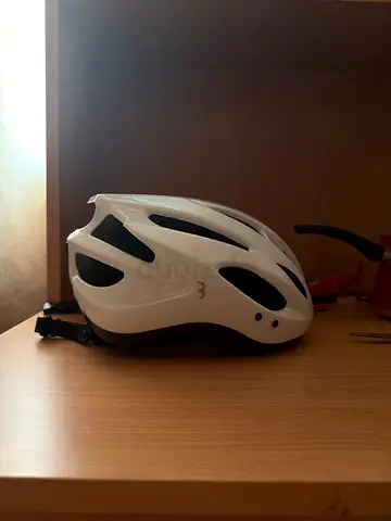 BBB/BHE-35 Condor Cycling Helmet (Size L) - New in Box