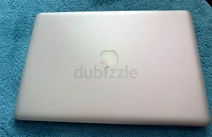 Apple Mac Book Pro Intel Core i7 15” Screen